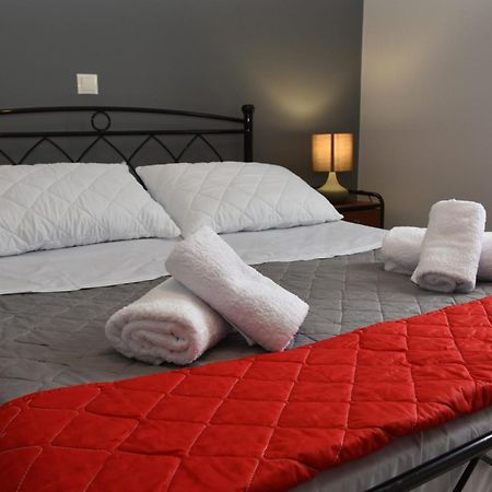 Andros Guesthouses מראה חיצוני תמונה
