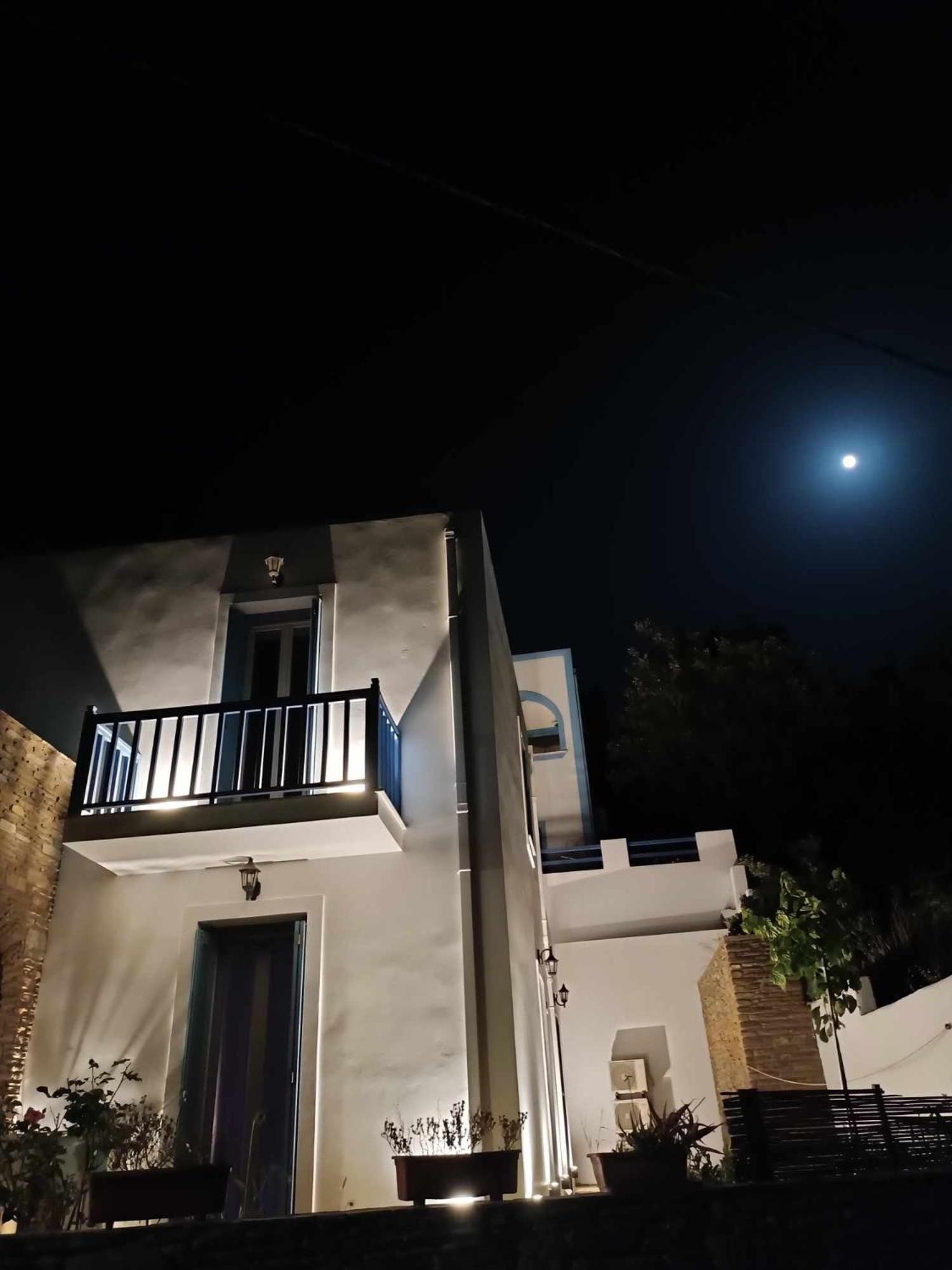 Andros Guesthouses מראה חיצוני תמונה