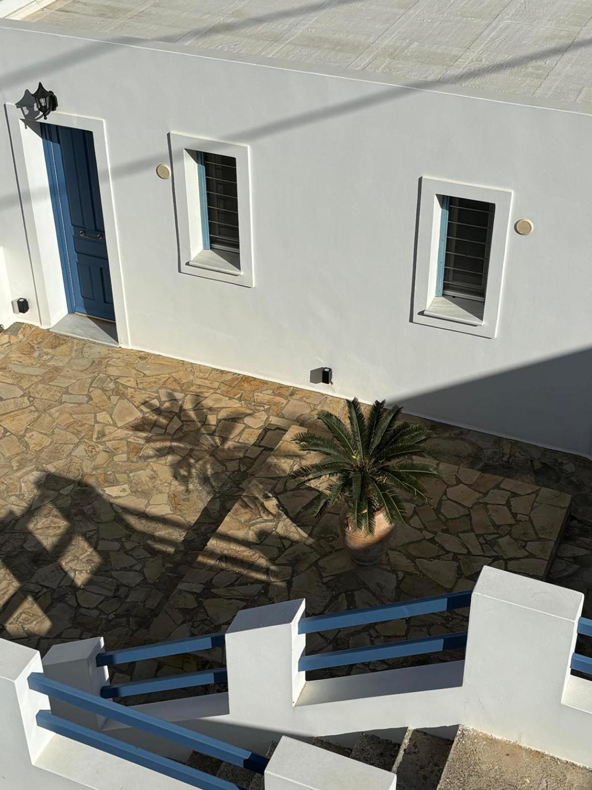 Andros Guesthouses מראה חיצוני תמונה